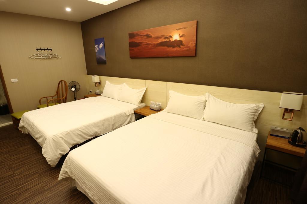 Cozy Cozy Hostel Tainan Zewnętrze zdjęcie