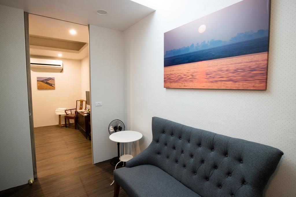 Cozy Cozy Hostel Tainan Zewnętrze zdjęcie