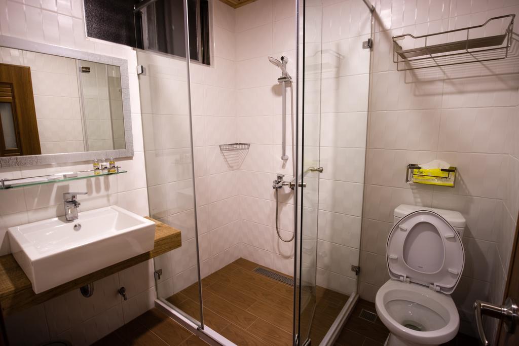 Cozy Cozy Hostel Tainan Zewnętrze zdjęcie